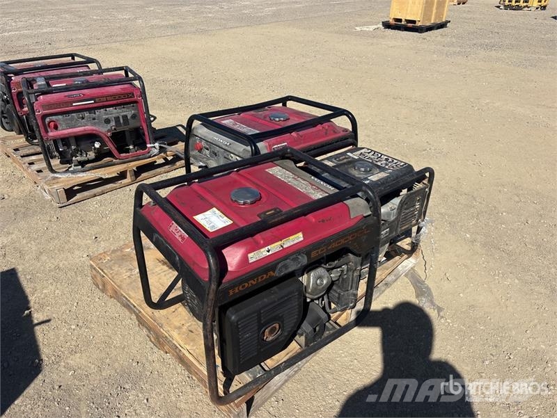 Honda of (3) Honda Generator Set مولدات ديزل