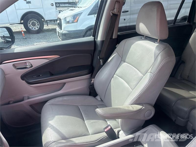 Honda Pilot Henkilöautot