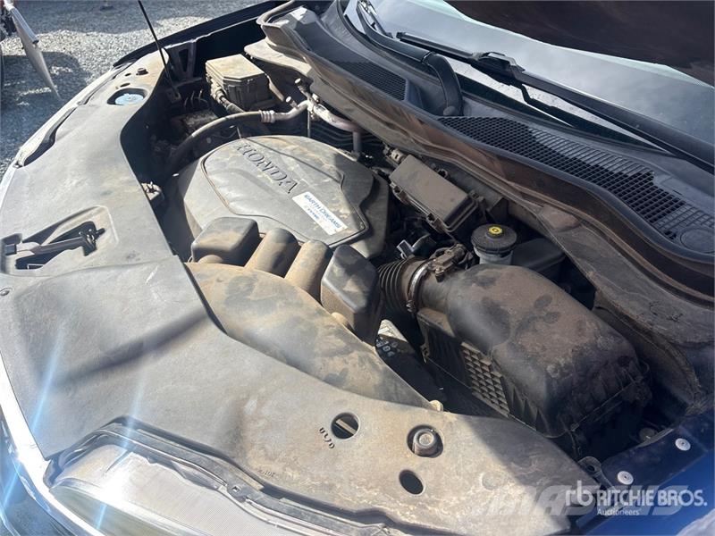 Honda Pilot Henkilöautot