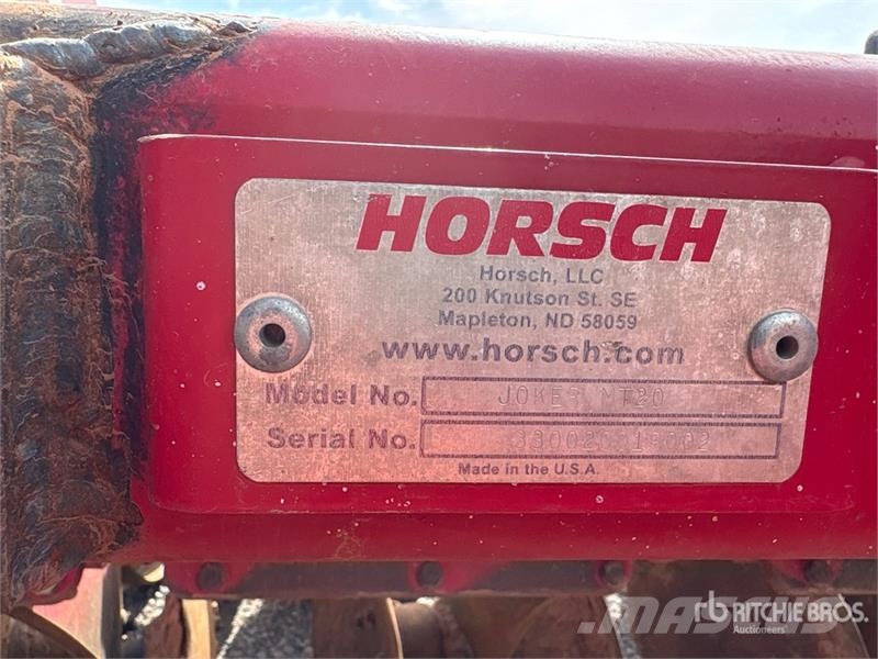 Horsch Joker MT20 20 ft 4 in 3-Point Offset High-Speed Di Schijveneggen
