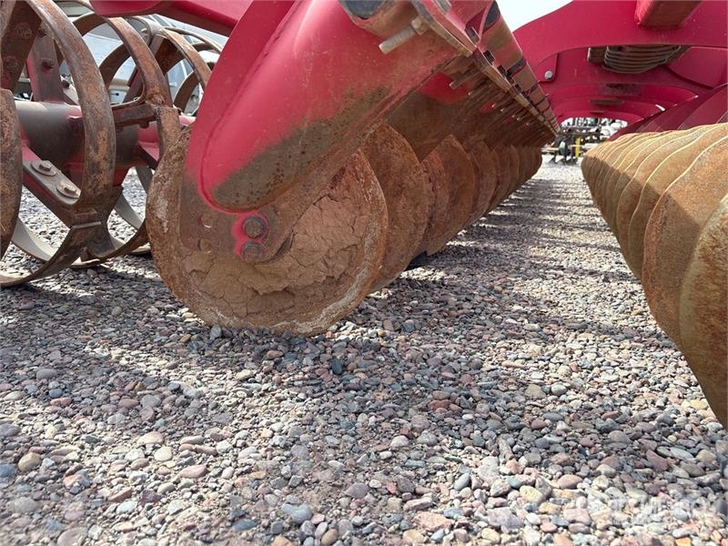 Horsch Joker MT20 20 ft 4 in 3-Point Offset High-Speed Di Schijveneggen