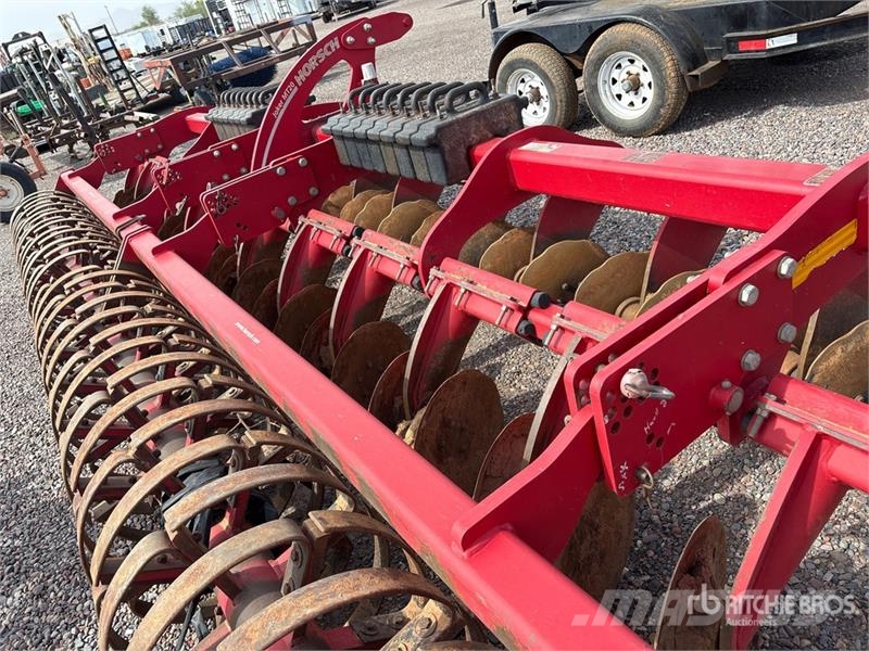 Horsch Joker MT20 20 ft 4 in 3-Point Offset High-Speed Di Schijveneggen