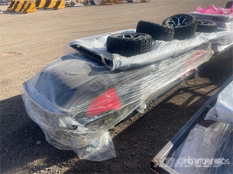  HQ100 Electric Red Six-Seater Golf Cart (Unused) عربات الجولف