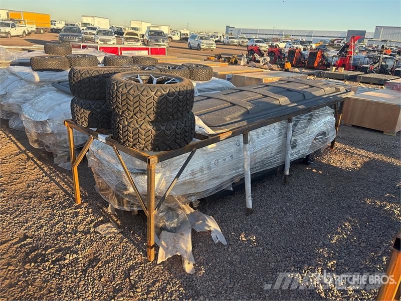 HQ100 Electric White Six-Seater Golf Cart (Unused) Гольф-мобілі