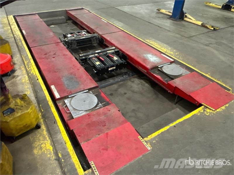 Hunter 16000 lb Vehicle Lift 其他