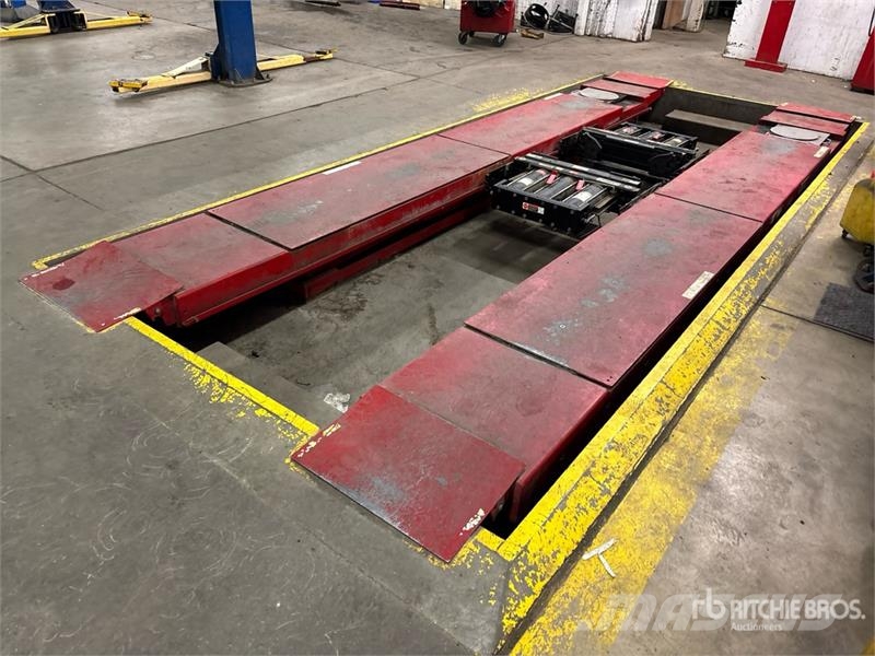 Hunter 16000 lb Vehicle Lift 其他