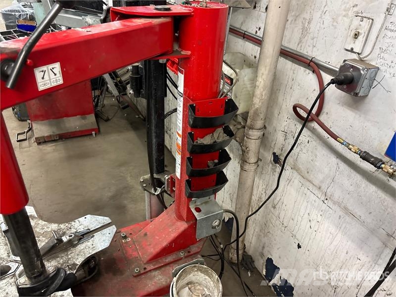 Hunter of (3) Hunter Pneumatic Tire Change Machine Otros componentes