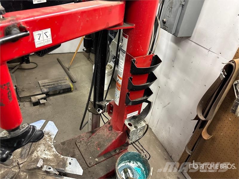 Hunter of (3) Hunter Pneumatic Tire Change Machine Otros componentes
