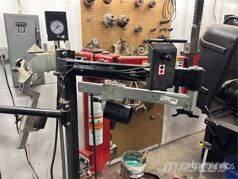Hunter of (3) Hunter Pneumatic Tire Change Machine Otros componentes