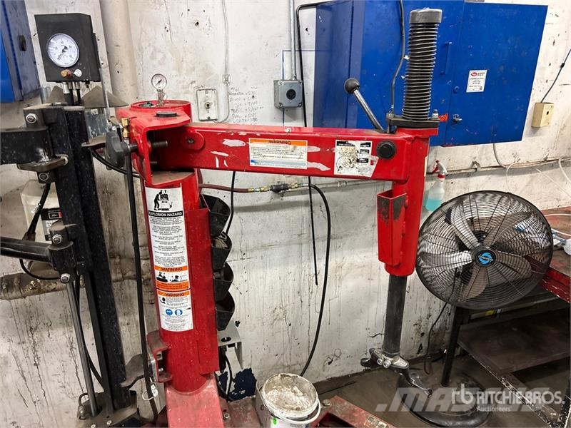 Hunter of (3) Hunter Pneumatic Tire Change Machine Otros componentes