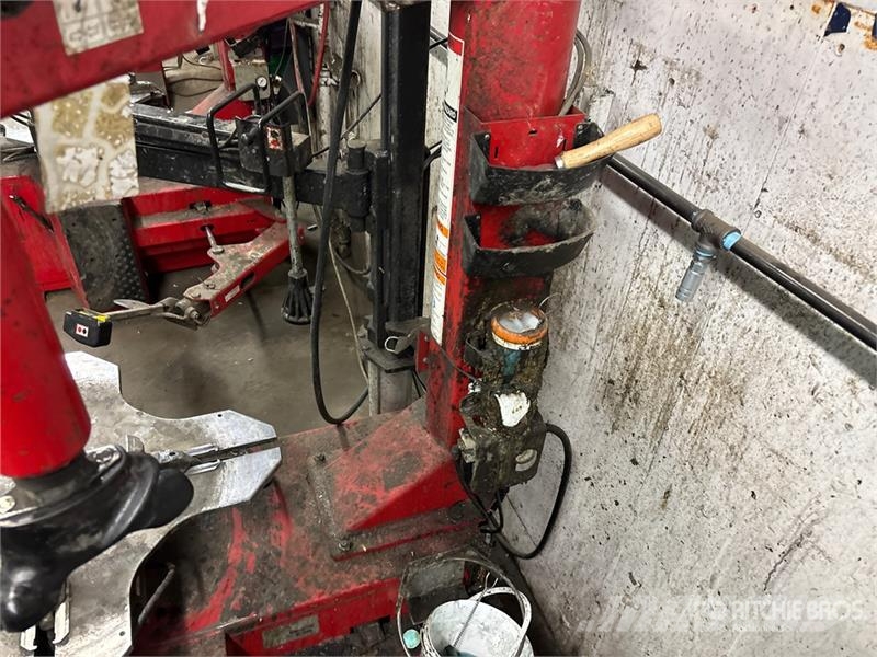 Hunter TCX50E Professional Tire Change Machine Otros componentes