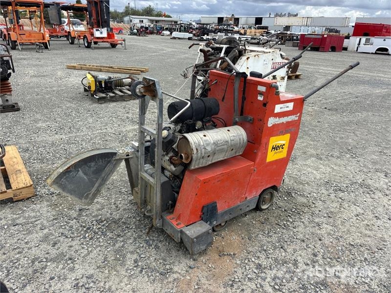 Husqvarna FS3500G Walk-Behind Saw Scierie mobile
