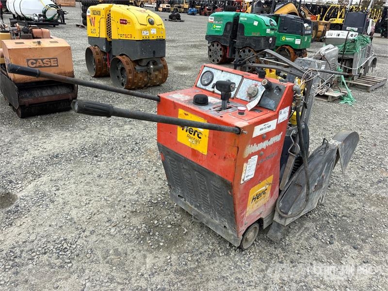 Husqvarna FS3500G Walk-Behind Saw Scierie mobile