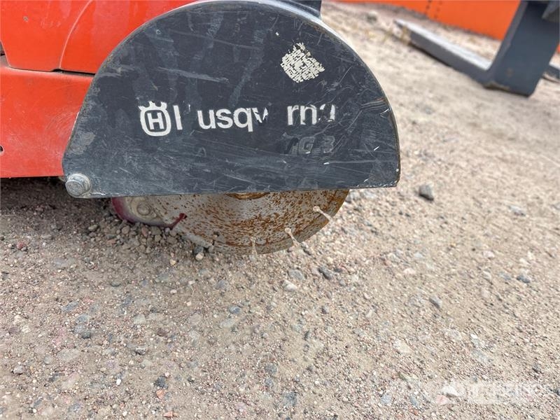 Husqvarna MG8 Concrete Saw 建設機械 - その他
