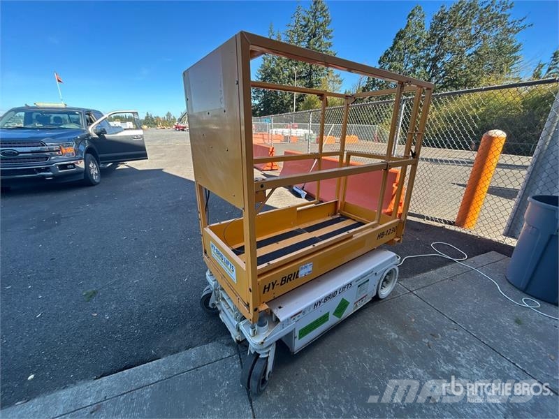Hy-Brid HB-1230 Electric Scissor Lift (Inoperable) Scissor lifts