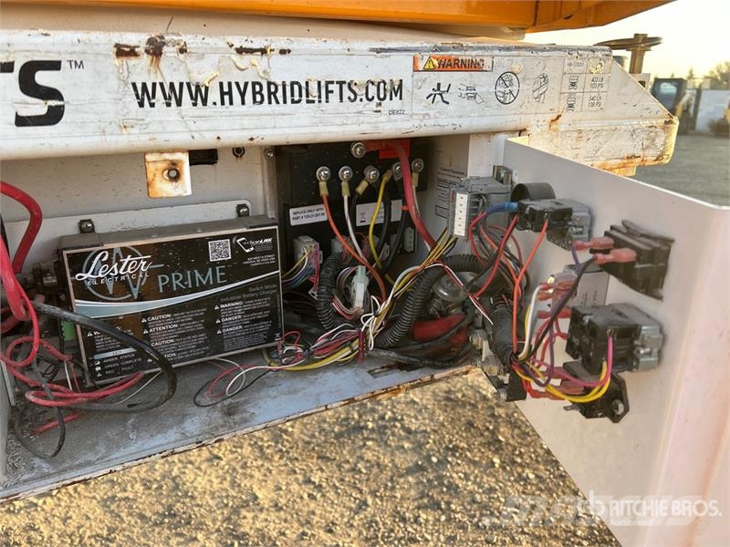 Hy-Brid HB-1230 Electric Scissor Lift (Inoperable) رافعات مقصية الشكل