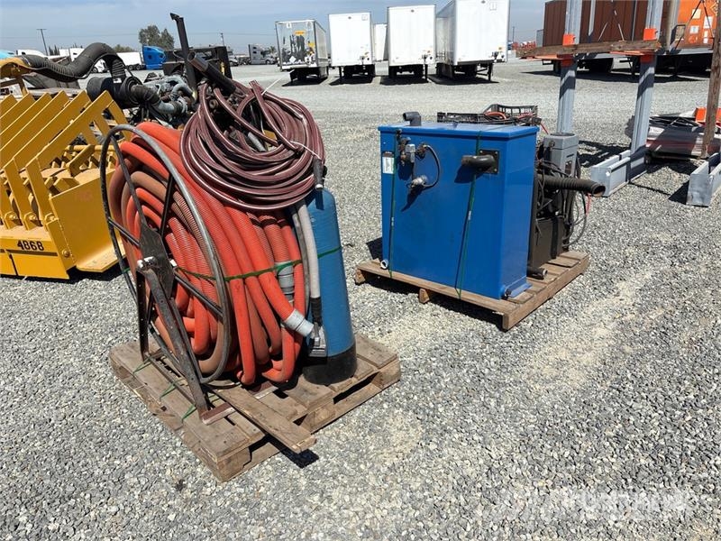 Hydramaster Boxxer 421 Carpet Extractor Other components