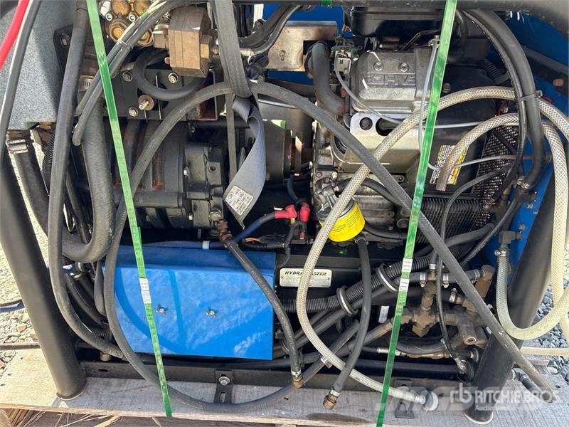 Hydramaster Boxxer 421 Carpet Extractor Other components