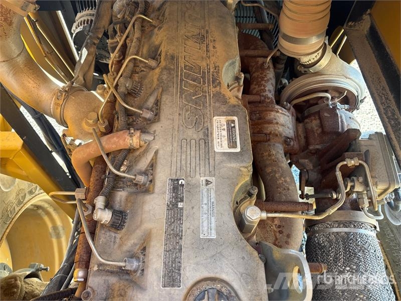 Hydramaxx 2520 4x4 Trencher Trancheuse