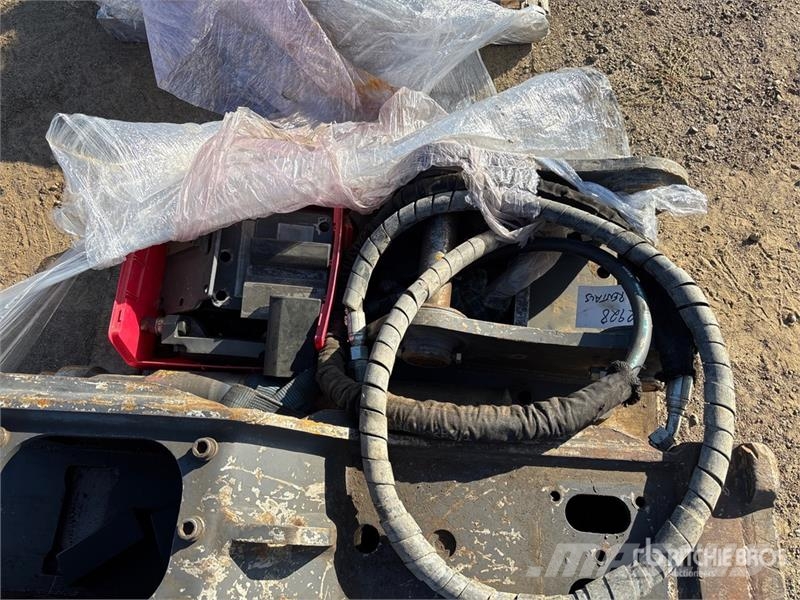 Hydraulic Breaker (Inoperable) Martelos / Rompedores