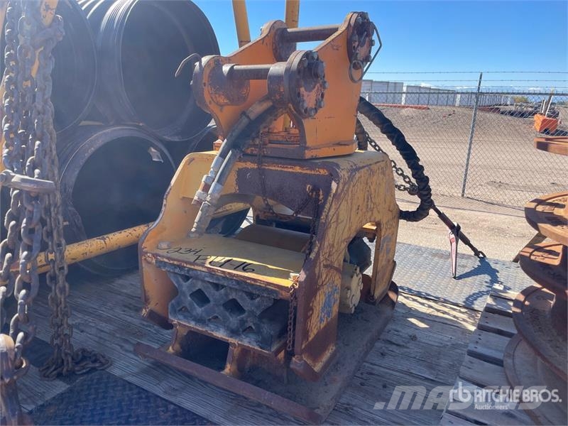 Hydraulic Compactor Backhoe Attachment - Fits John Retroescavadeiras