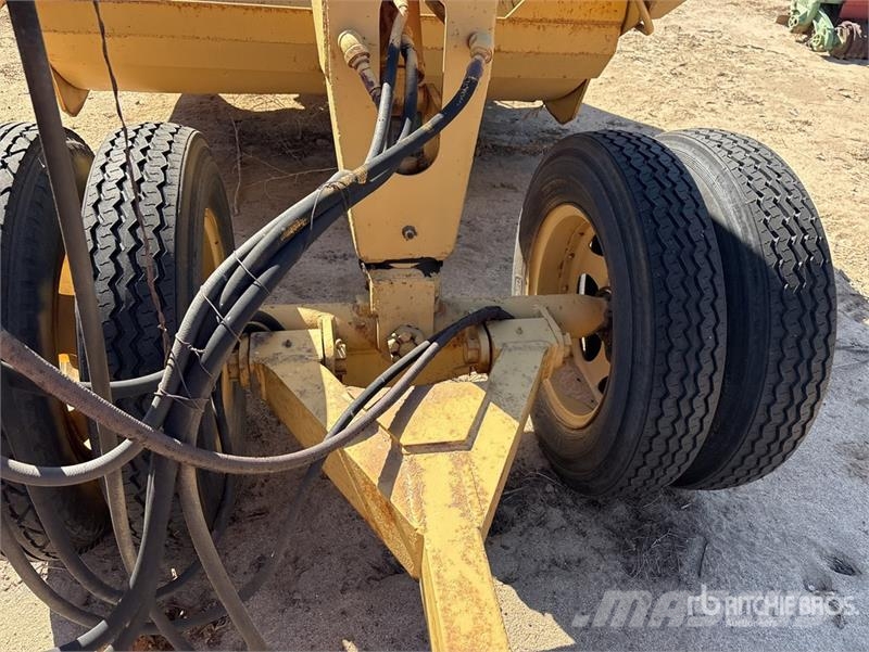  Hydraulic Pull Scraper Kaabitsad