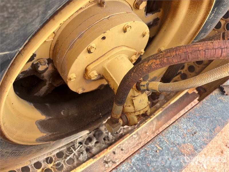 Hyster C766A Rodillos de doble tambor