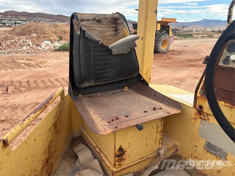 Hyster C766A Rodillos de doble tambor
