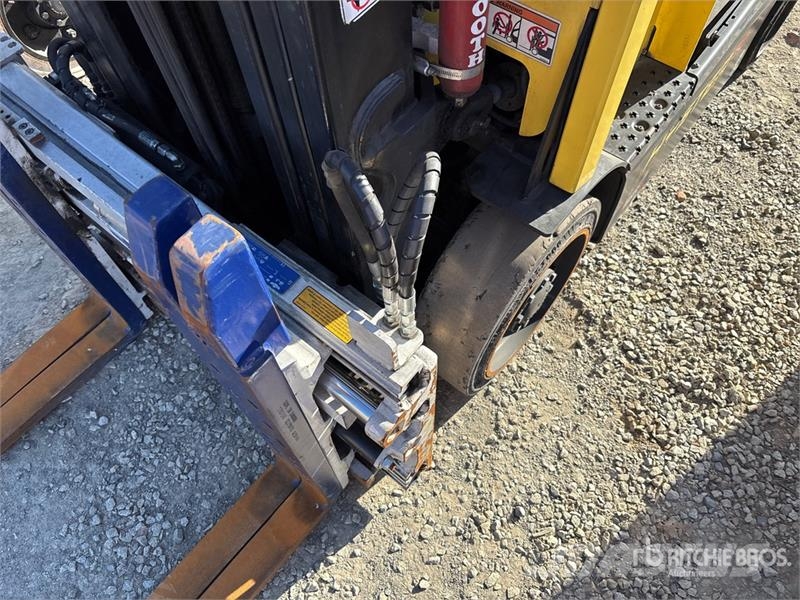 Hyster E50XN-33 3750 lb Electric Forklift Electric forklifts