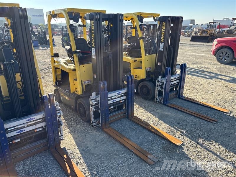 Hyster E50XN-33 3750 lb Electric Forklift Electric forklifts