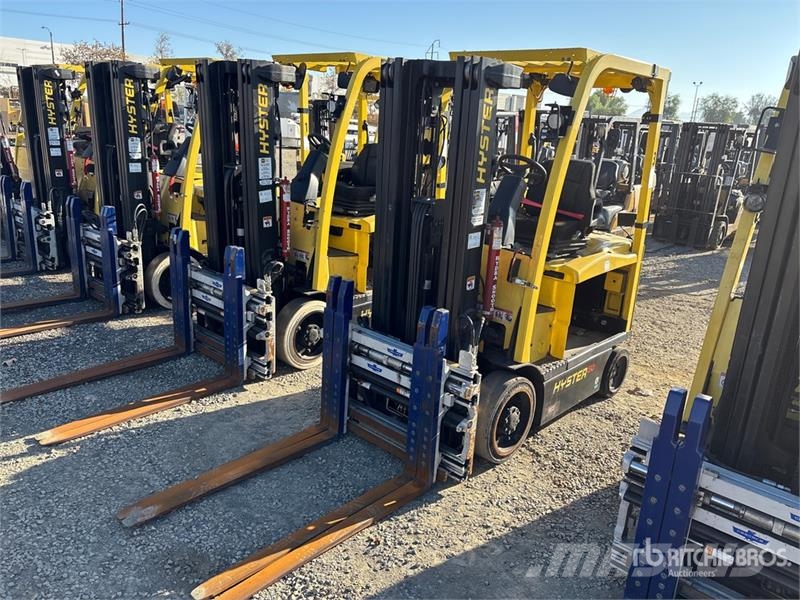 Hyster E50XN-33 3750 lb Electric Forklift Electric forklifts
