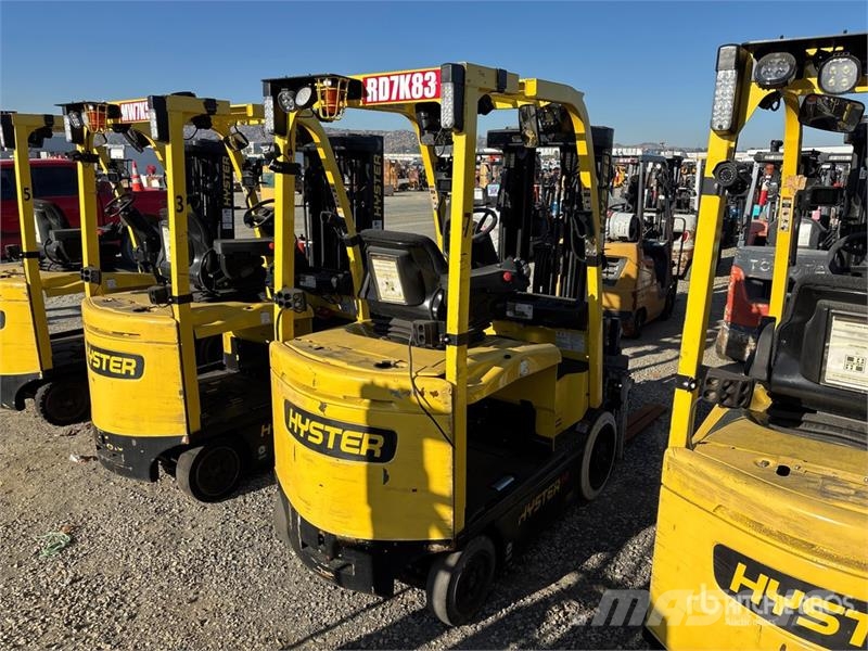 Hyster E50XN-33 5000 lb Electric Forklift Electric forklifts