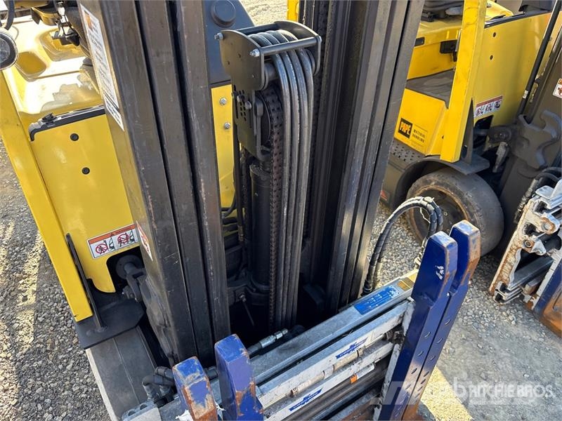 Hyster E50XN-33 5000 lb Electric Forklift Electric forklifts