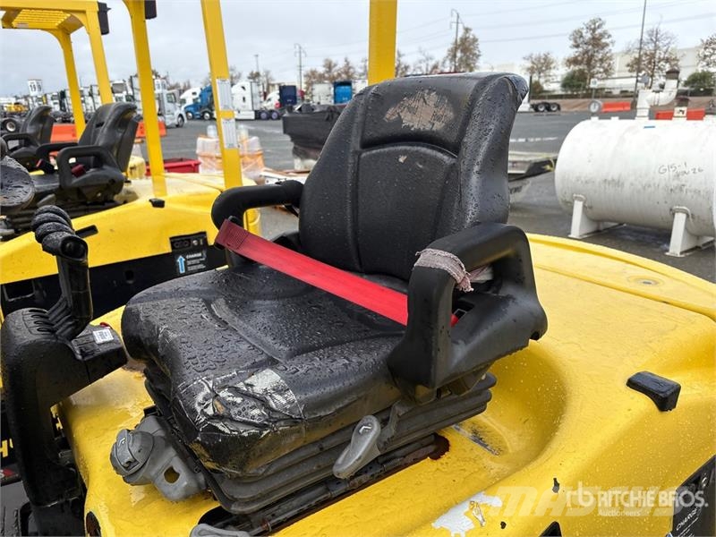 Hyster E80XN 6100 lb Electric Forklift شاحنات ذات رافعات شوكية تعمل بالكهرباء
