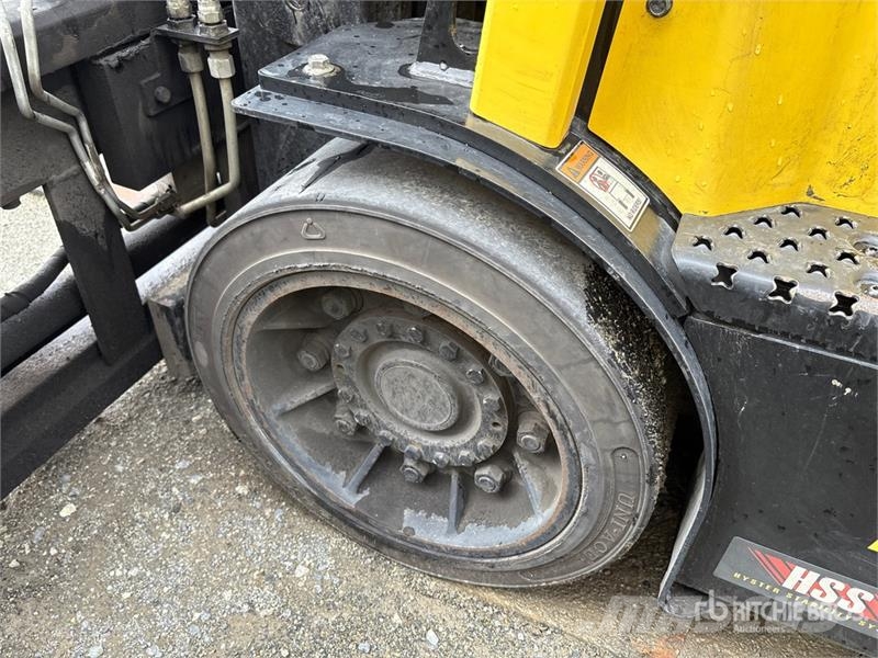 Hyster E80XN 6100 lb Electric Forklift شاحنات ذات رافعات شوكية تعمل بالكهرباء