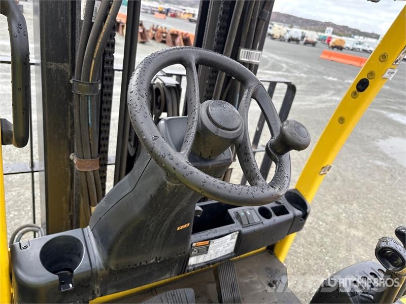 Hyster E80XN 6100 lb Electric Forklift شاحنات ذات رافعات شوكية تعمل بالكهرباء