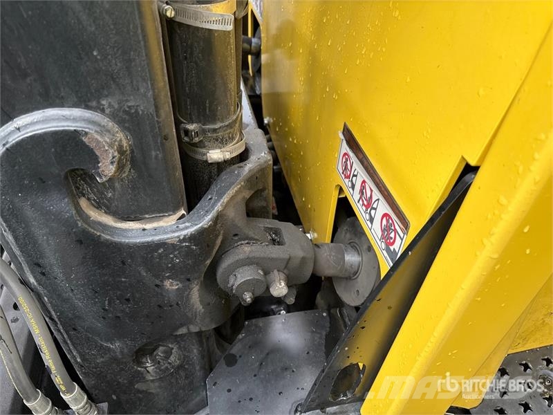 Hyster E80XN 6100 lb Electric Forklift شاحنات ذات رافعات شوكية تعمل بالكهرباء
