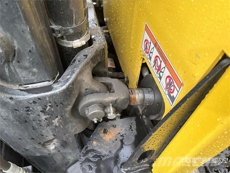 Hyster E80XN 6100 lb Electric Forklift شاحنات ذات رافعات شوكية تعمل بالكهرباء