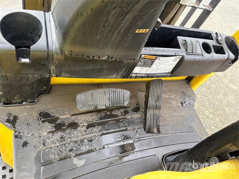 Hyster E80XN 6100 lb Electric Forklift شاحنات ذات رافعات شوكية تعمل بالكهرباء