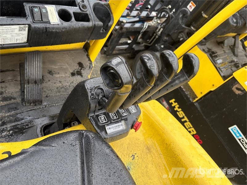 Hyster E80XN 6500 lb Electric Forklift Electric forklifts