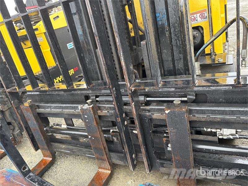 Hyster E80XN 6500 lb Electric Forklift Electric forklifts