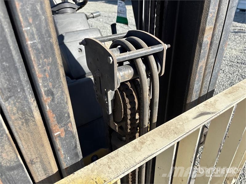 Hyster GLP050 4600 lb Cushion Tire Forklift Інше