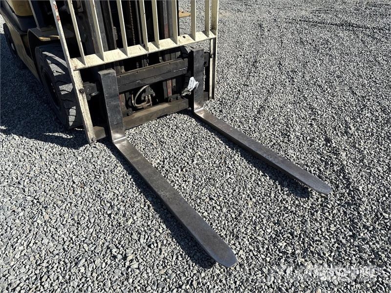 Hyster GLP050 4600 lb Cushion Tire Forklift Інше