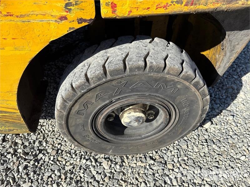 Hyster GLP050 4600 lb Cushion Tire Forklift Інше