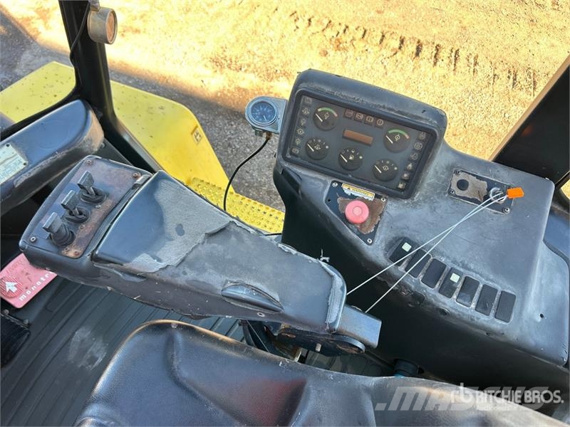 Hyster H190HD 18200 lb 4x2 Rough Terrain Forklift Terrenggående gaffeltruck