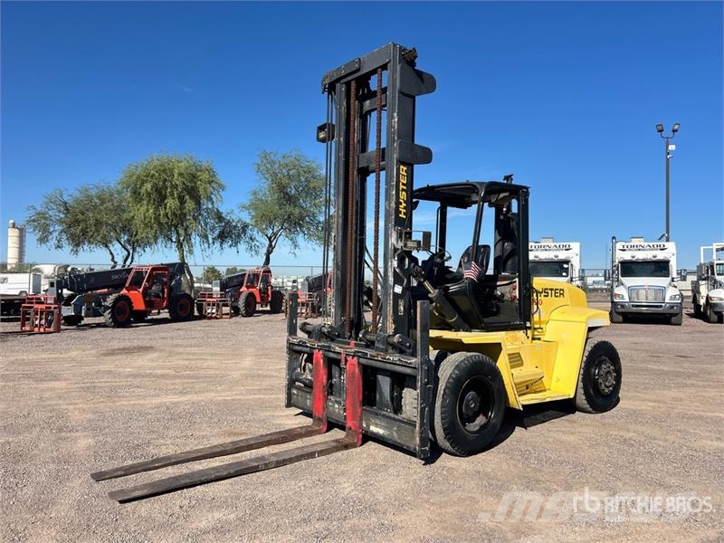 Hyster H190HD 18200 lb 4x2 Rough Terrain Forklift Terrenggående gaffeltruck