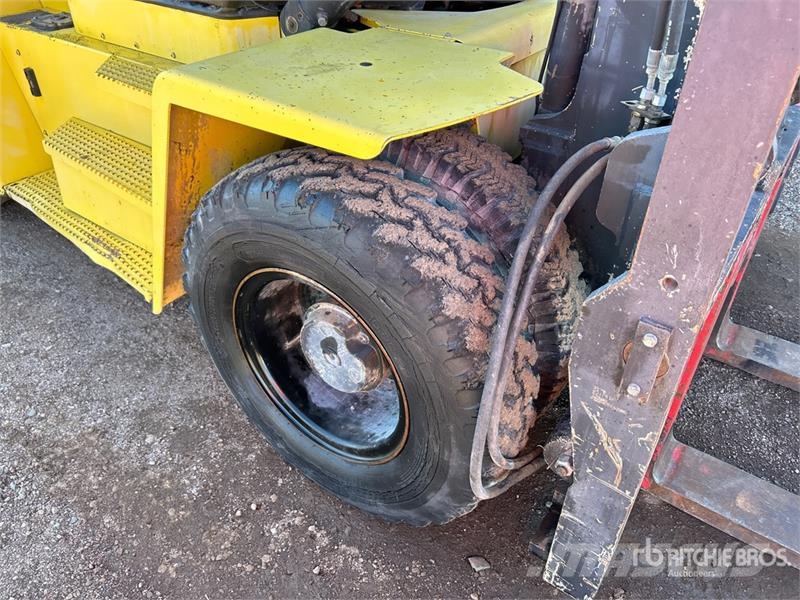 Hyster H190HD 18200 lb 4x2 Rough Terrain Forklift Terrenggående gaffeltruck