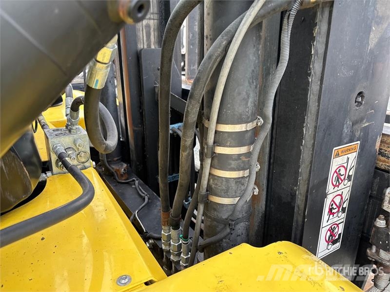 Hyster H210XD 20600 lb Cushion Tire Forklift Другие складские механизмы