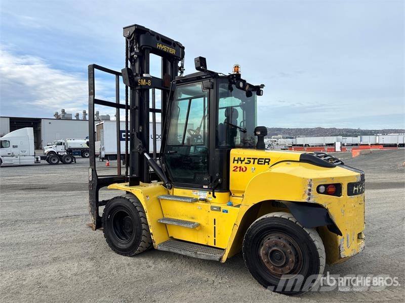 Hyster H210XD 20600 lb Cushion Tire Forklift Другие складские механизмы