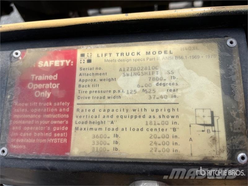 Hyster H40xL 3600 lb Pneumatic Tire Forklift Viličarji - drugo